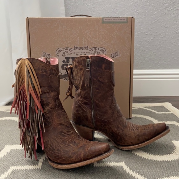 junk gypsy by Lane Shoes - The Spirit Animal Shortie by Lane cowboy boots